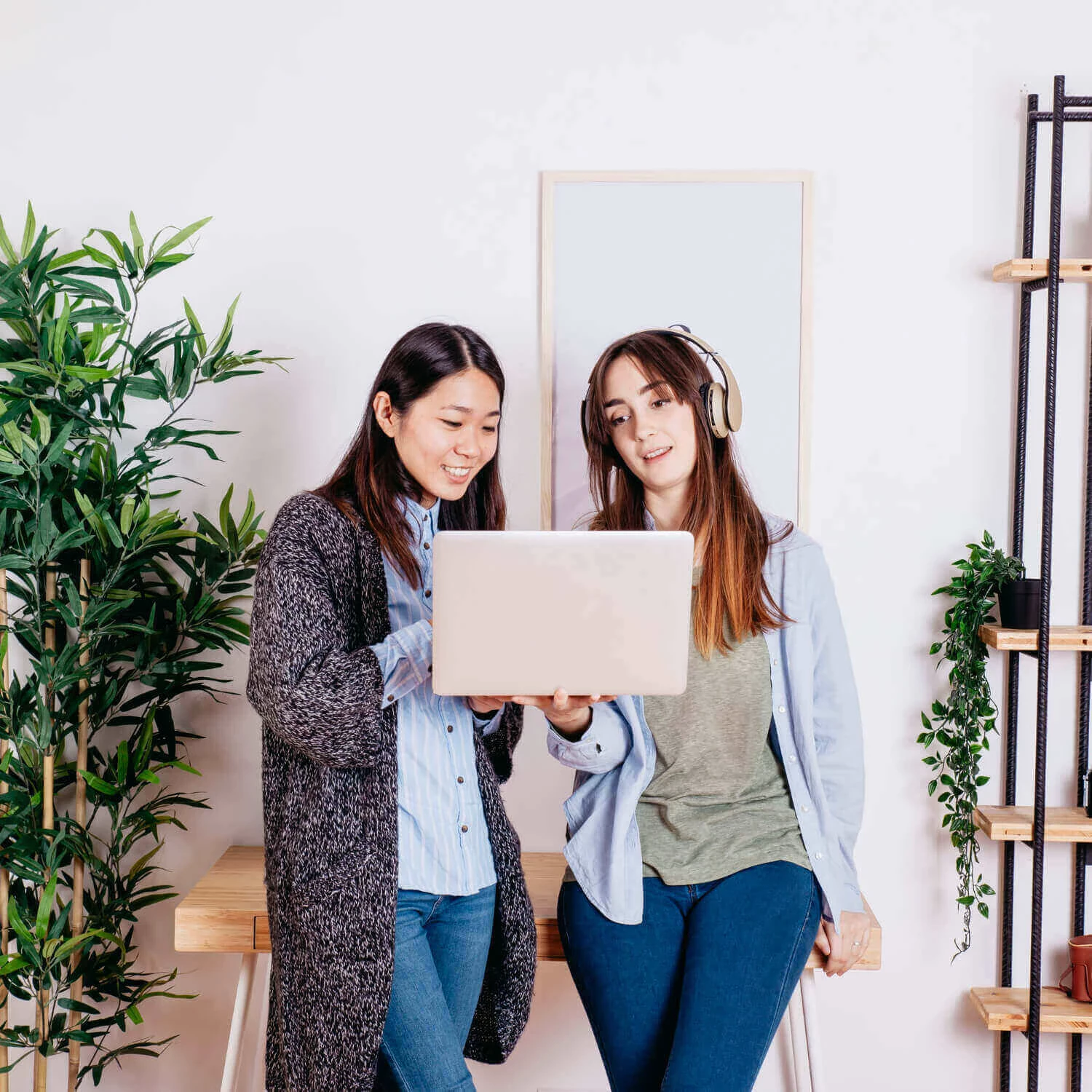 let-xoa-tax-handle-your-bookkeeping-needs-and-focus-on-your-business