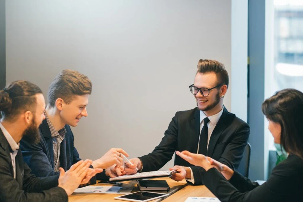 enhancing-employee-relations-and-performance-management