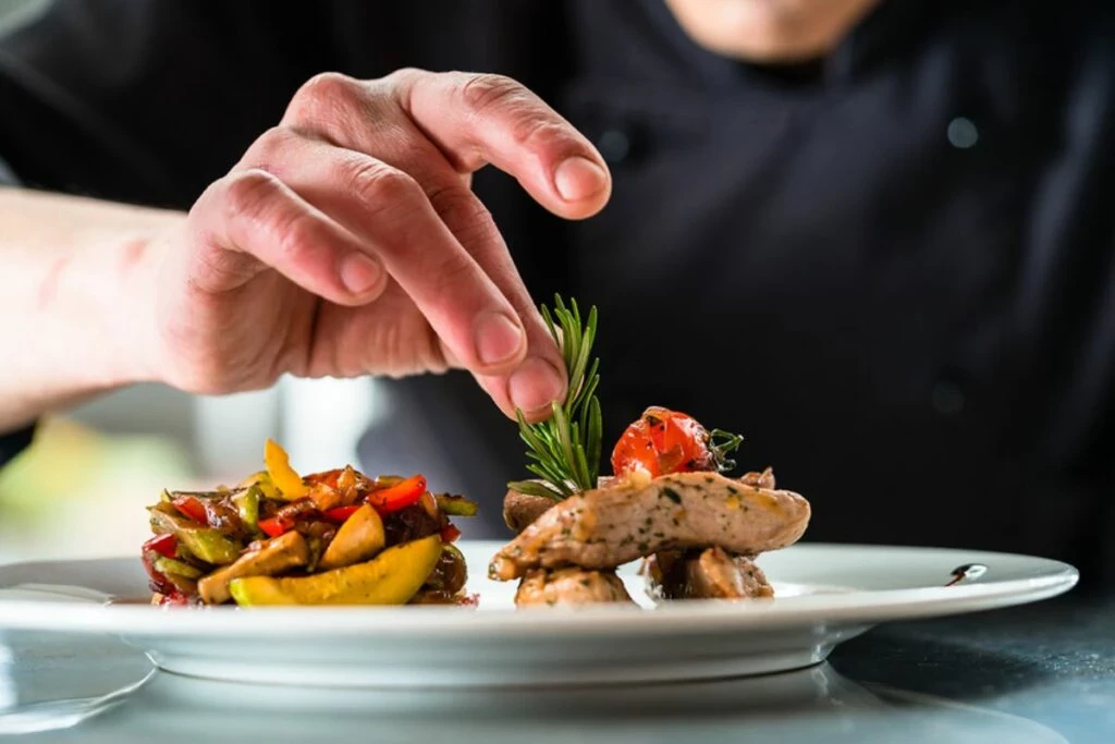 reducing-food-waste-help-improve-cost-of-goods-sold-restaurant