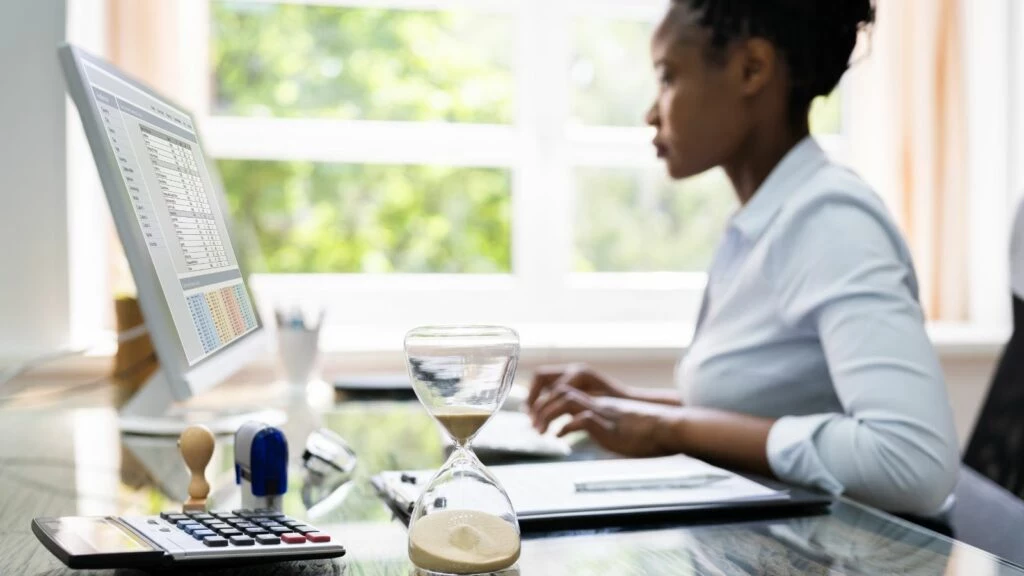 outsourced-accounting-services-03